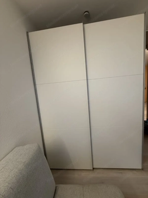 Kleiderschrank mit Schiebetüren, weiß Bild 2