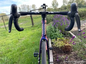 Canyon Aeroad CF SLX 8 Di2 2024 (Gewicht: ca. 7,9 kg) Bild 8