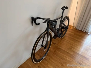 Canyon Aeroad CF SLX 8 Disc Di2 2023 (Gewicht: 7,8 kg, laut Originalspezifikationen) Bild 7