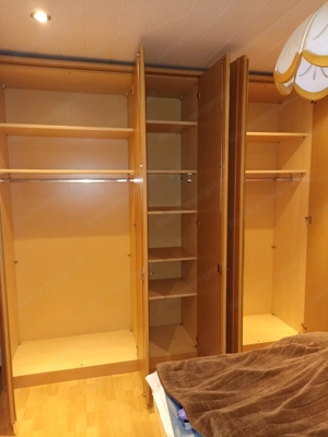 Kleiderschrank aus Eiche Bild 2