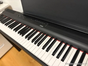 Yamaha P-125 Set   Digitalpiano mit Ständer und 3-Pedal-System Bild 2
