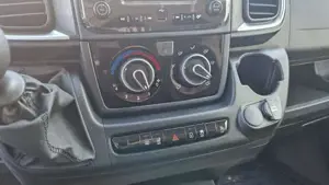 Peugeot Boxer Kombi/Bus Bild 8