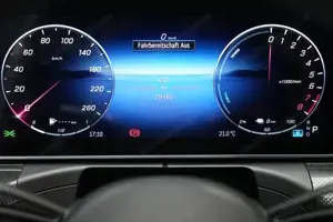 Mercedes-Benz C 300 e T-Modell Sport S-Sitz Night KAM SpurW Bild 5