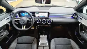 Mercedes-Benz A 180 Bild 17