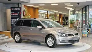 Volkswagen Golf Bild 8