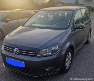 VW Touran 1.6 TDi Bj2012 Bild 2