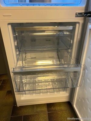 Amica neu Kühl- und Gefrierkombi Bild 4