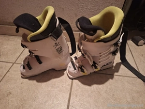 verkaufe kinderskischuhe grösse 22 22.5 Bild 2