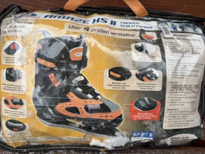 1 Paar Schlittschuhe Größe 32-35 zu verschenken  Bild 2