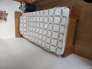 Schönes Einzelbett 200x90cm Bild 4