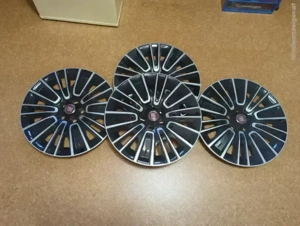 Fiat Radblenden Radkappen 15 Zoll