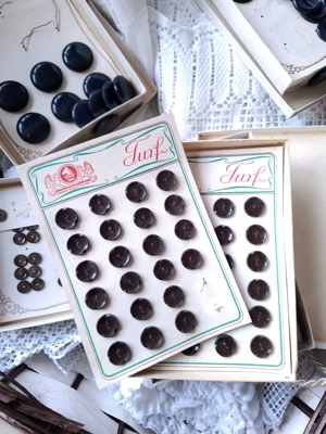 Alte schöne Kleiderknöpfe | zirka 1900 - 1915 | Zustand Neu