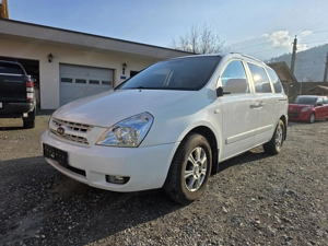 Kia Carnival Mega Austattung