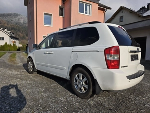 Kia Carnival Mega Austattung Bild 3