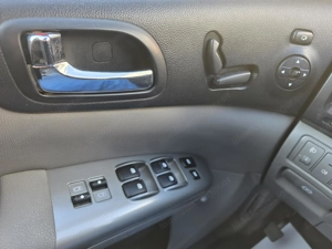 Kia Carnival Mega Austattung Bild 8