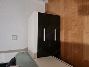 Verschenke komplettes Schlafzimmer 