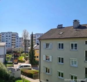 4,5 Zi Whg mit Balkon