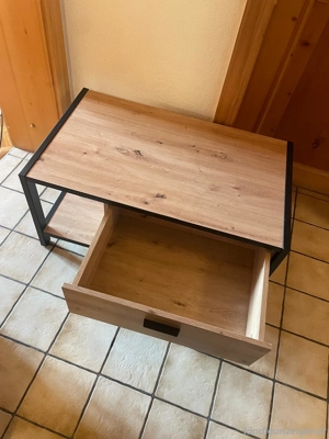 Couchtisch Bild 2