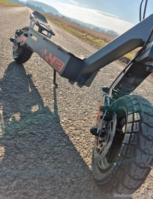 Kukirin G2 800W 48V 55km h Elektroroller Bild 2