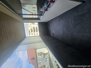 Fliesenleger  Bild 3