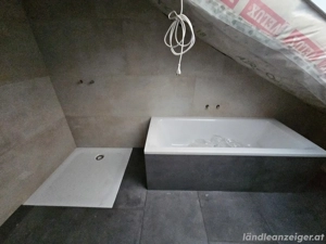 Fliesenleger  Bild 2