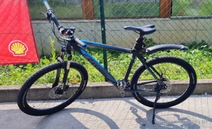 Hochwertiges Mountainbike