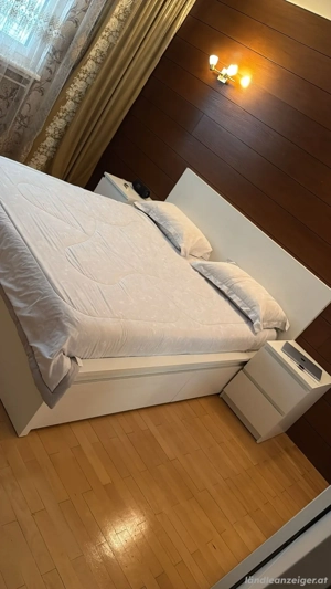 Bett mit 2 kommoden  Bild 3
