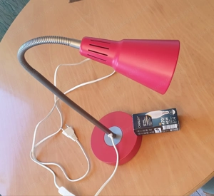 Ikea Tischlampe Schreibtischlampe rot Bild 2