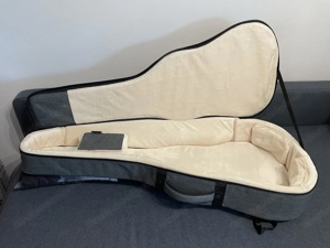 Hochwertige Gitarrentasche Bild 5