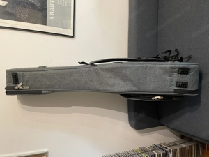 Hochwertige Gitarrentasche Bild 4
