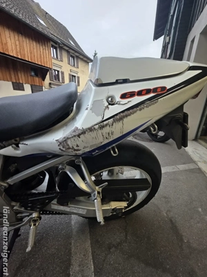 Suzuki GSXR 600 k2 Bild 2