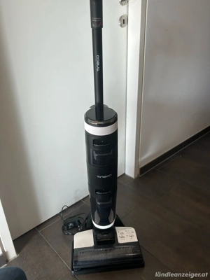 Tineco Nass- Trockensauger IPX4 Bild 1