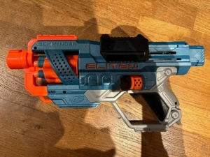 Verkaufe unterschiedlichste Nerf Teile 