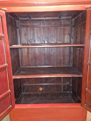 Chinesischer Hochzeitsschrank