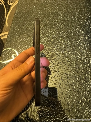 iphone 15 pro schwarz  Bild 3