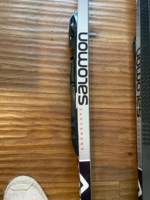 Langlaufschi mit Bindung, Stöcke Bild 3