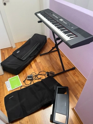 Yamaha Piaggero NP-V60 Keyboard   Komplettset Bild 9