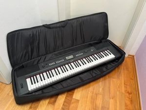 Yamaha Piaggero NP-V60 Keyboard   Komplettset Bild 2