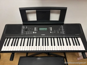 Keyboard Yamaha Bild 2