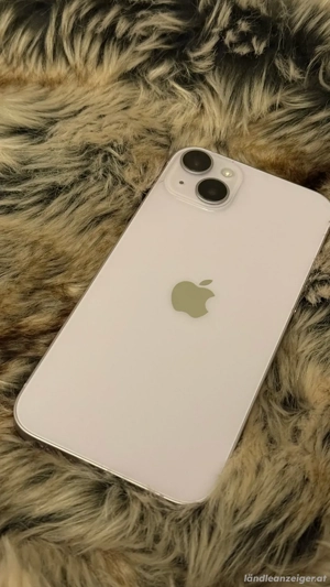 iphone 14 Plus Flieder