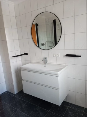 Lichtdurchflutete 3 Zimmerwohnung, natur- und grenznah Bild 6