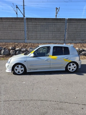 Clio 16v Sport