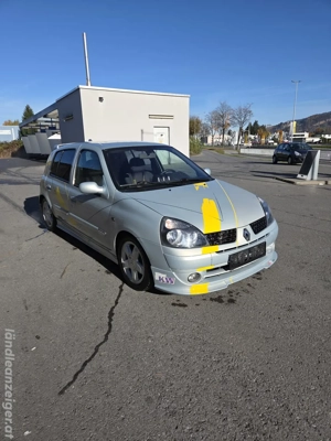Clio 16v Sport Bild 3