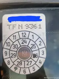 VW Touran 1.6 TDi Bj2012 Bild 4