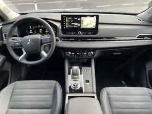 Mitsubishi Outlander Bild 11