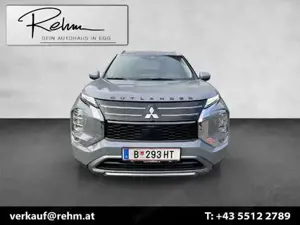 Mitsubishi Outlander Bild 2