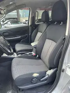 Mitsubishi L200 Bild 8