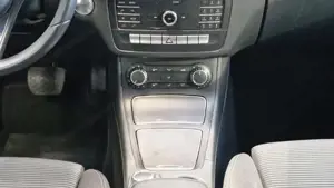 Mercedes-Benz B 180 Bild 19