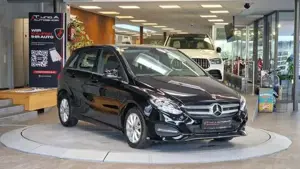 Mercedes-Benz B 180 Bild 11