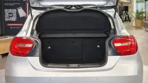 Mercedes-Benz A 180 Bild 13